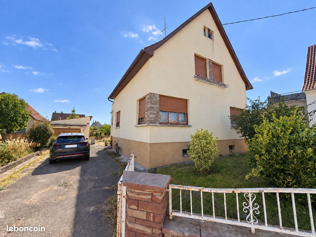 Maison 6 pièces 946 m² · à Geudertheim · 946 m² · 233 000 €