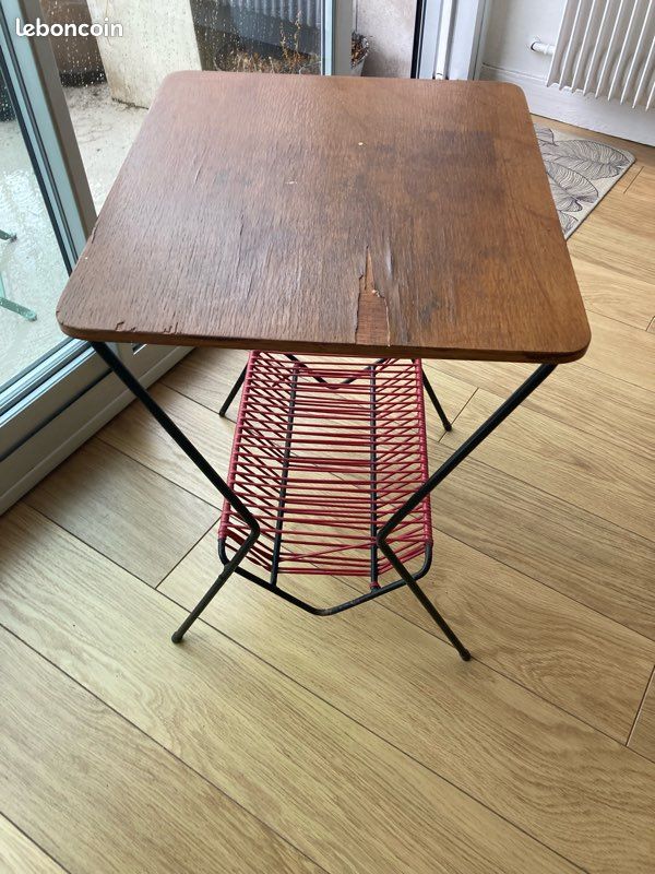 Petite table d’appoint porte revue (image 4)