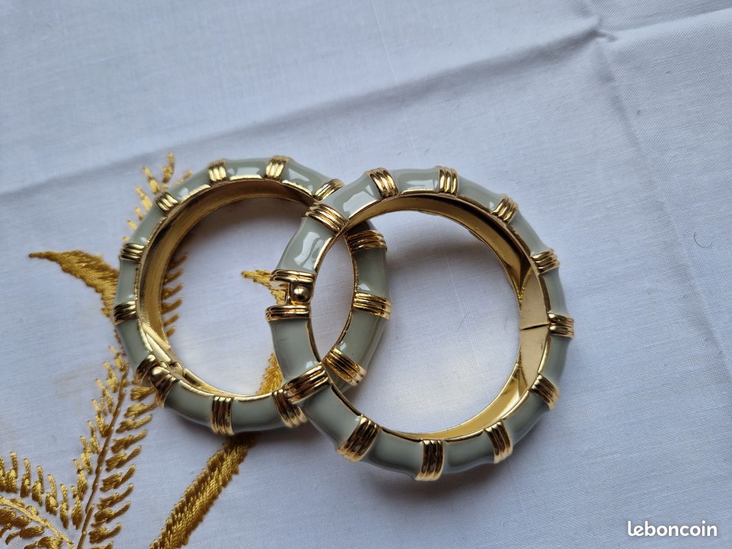 Bracelet (image 1)