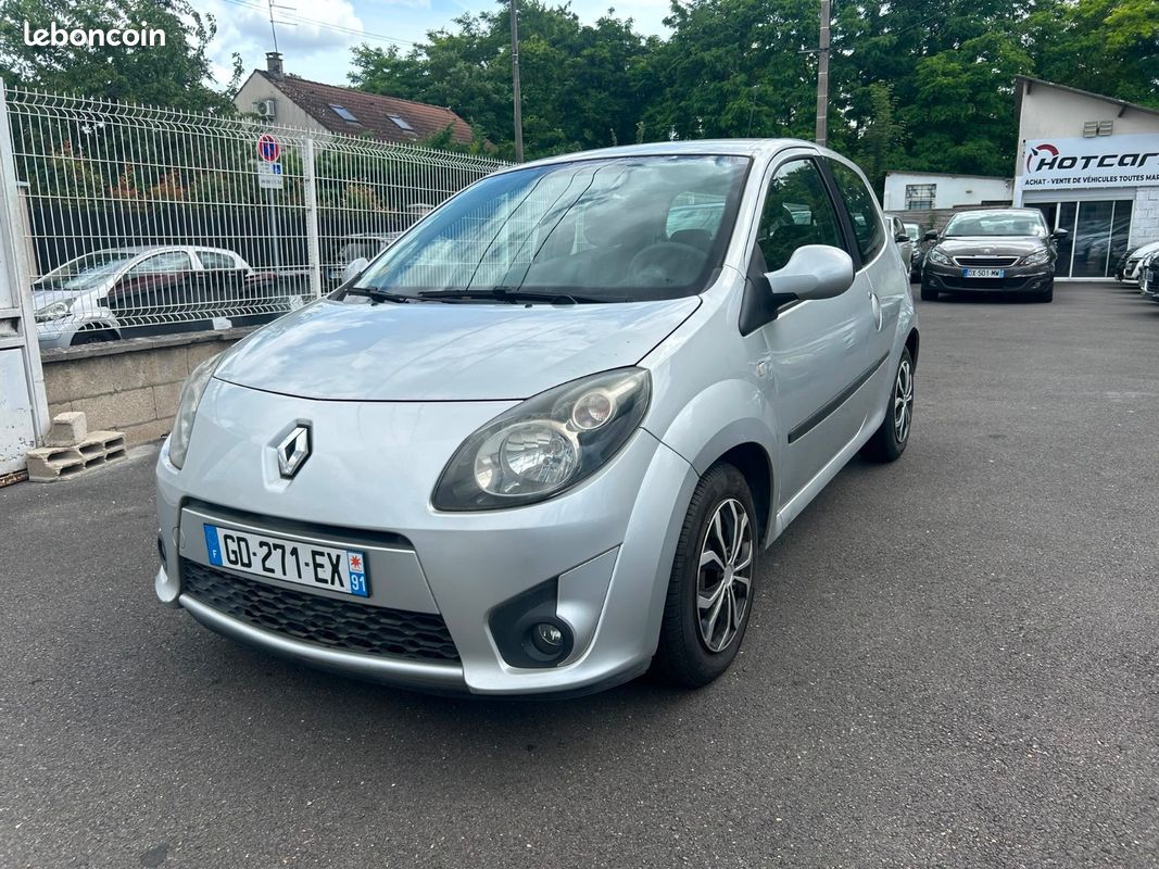 RENAULT TWINGO II 1.5 dCi 65 Dynamique (image 1)