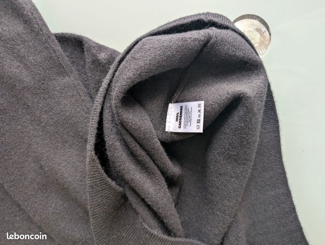 Blouse neuf amor kvarden T36 : Achat occasion | Blouses manches longues (femme) Amor Kvarden Bleu Marine Neuf, avec étiquette