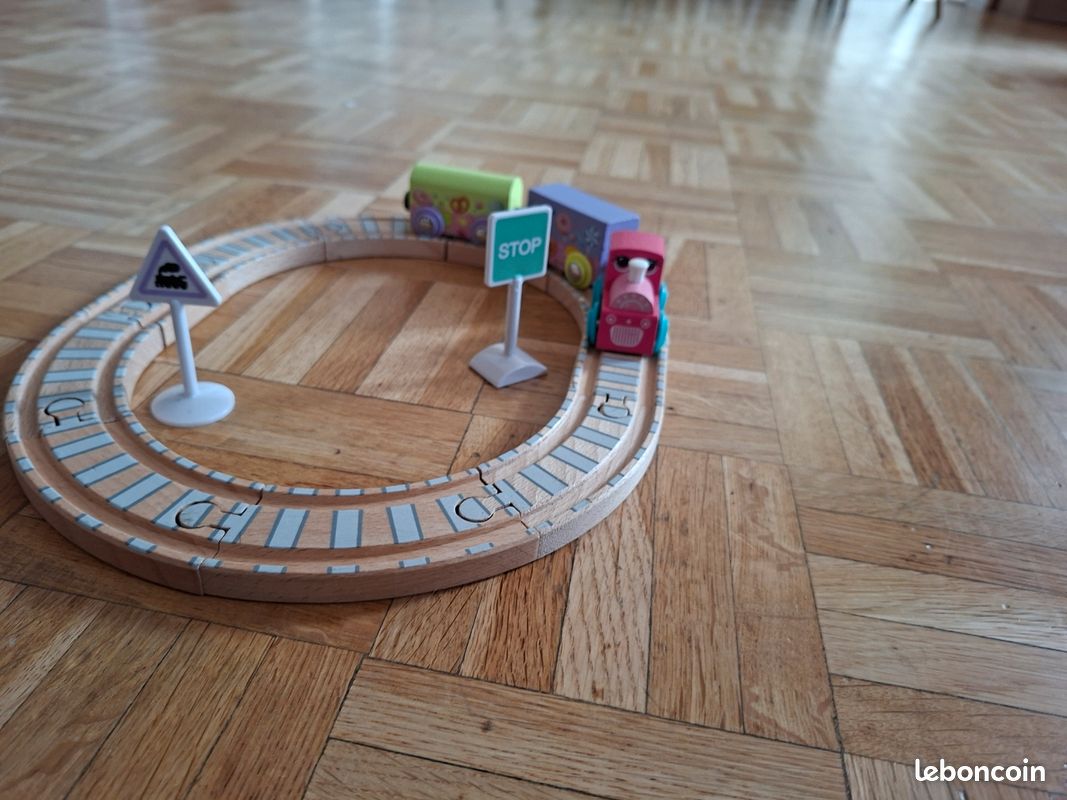 Circuit train bois (image 2)