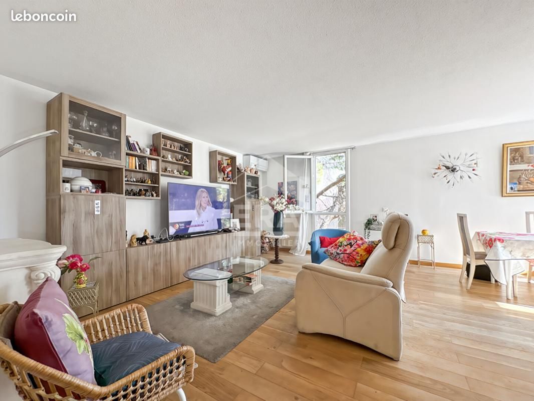 Appartement 3 pièces 81 m² · à Plan-de-Cuques · 81 m² · 285 000 €
