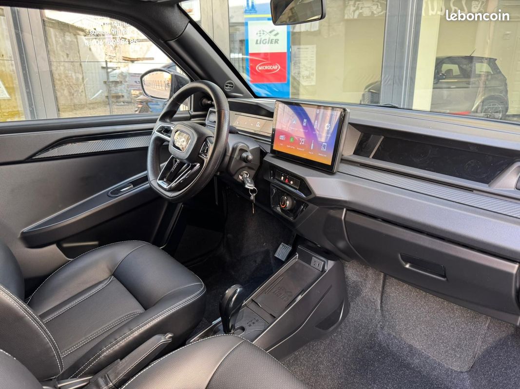 Voiture Sans Permis NOUVELLE LIGIER JS50 ELITE REVO D+ à partir de 235/mois (image 5)