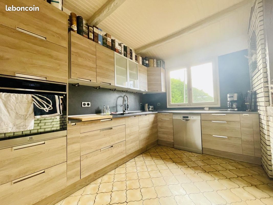 Maison 6 pièces 142 m² (image 3)