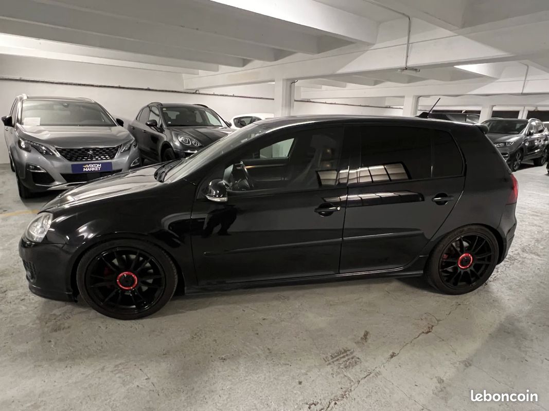 VOLKSWAGEN Golf GTI Edition PIRELLI 2.0L 235 ch - 2008 - 158 000 km - SUIVI COMPLET - MODELE RARE - REGULATEUR - PHARES LED - ALARME (image 2)