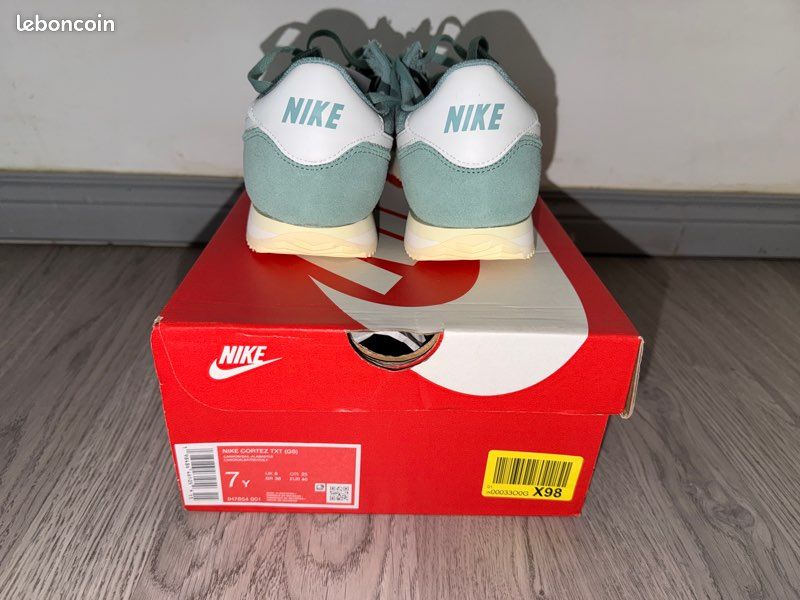 Basket Nike Cortez pointure 40 (image 12)