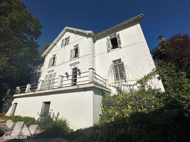 Maison 9 pièces 280 m² · à Pagny-sur-Moselle · 280 m² · 210 000 €