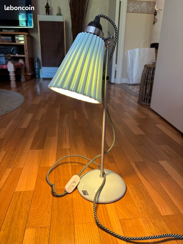 Lampe à poser «original BTC » Hector pleat (image 2)