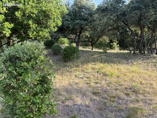 Terrain 765 m² · à Saint-Bauzille-de-Montmel · 765 m² · 190 000 €