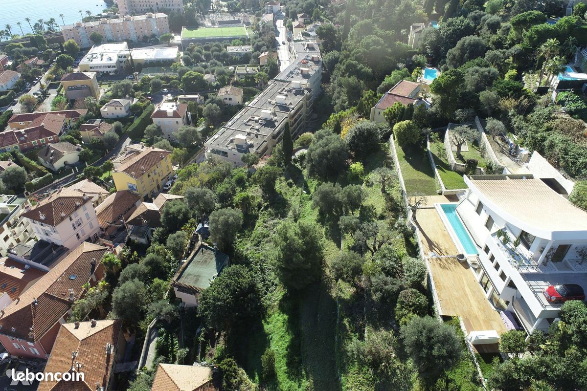 Terrain 975 m² · à Beaulieu-sur-Mer · 975 m² · 1 000 000 €