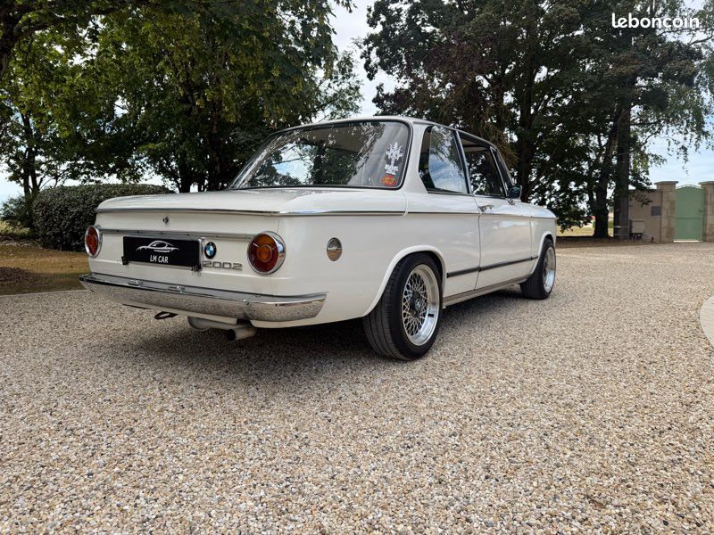 BMW 2002 restauration complète (image 5)