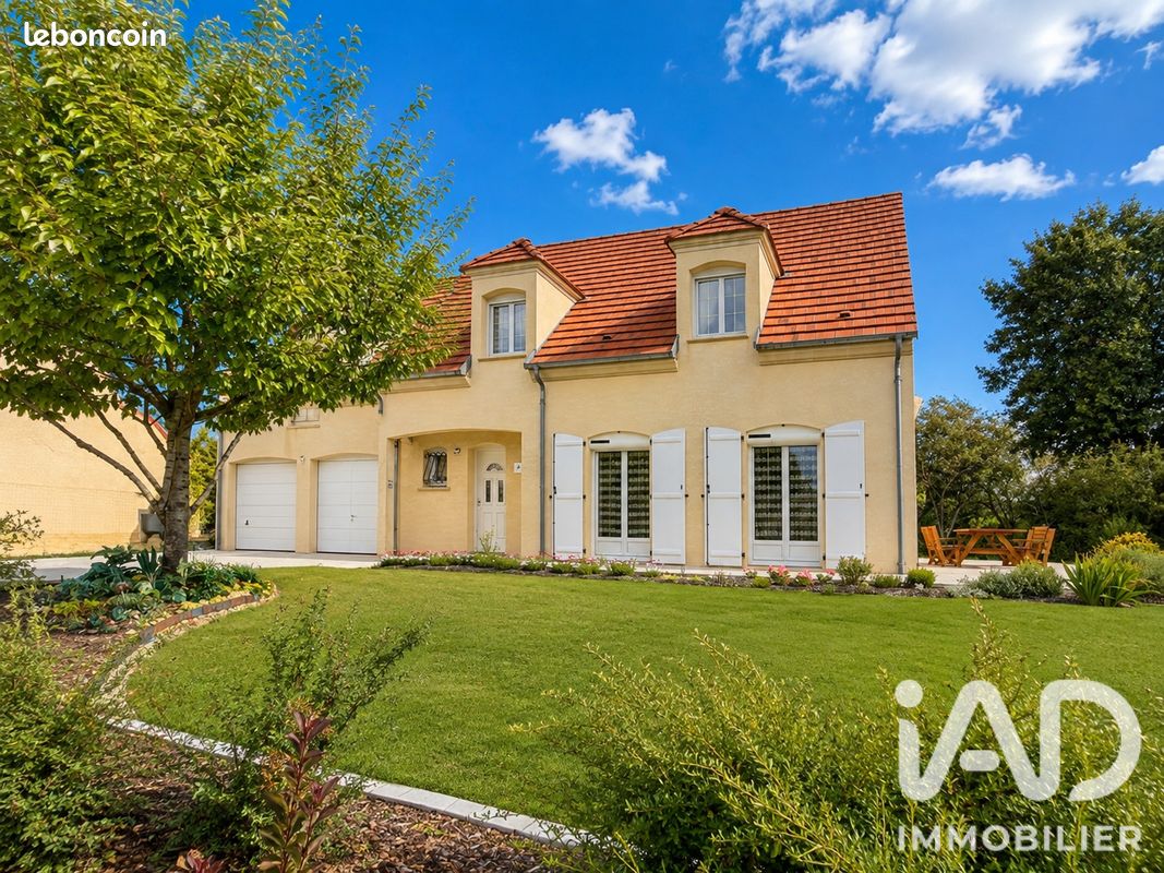 Maison 7 pièces 162 m² · à Paron · 162 m² · 365 000 €