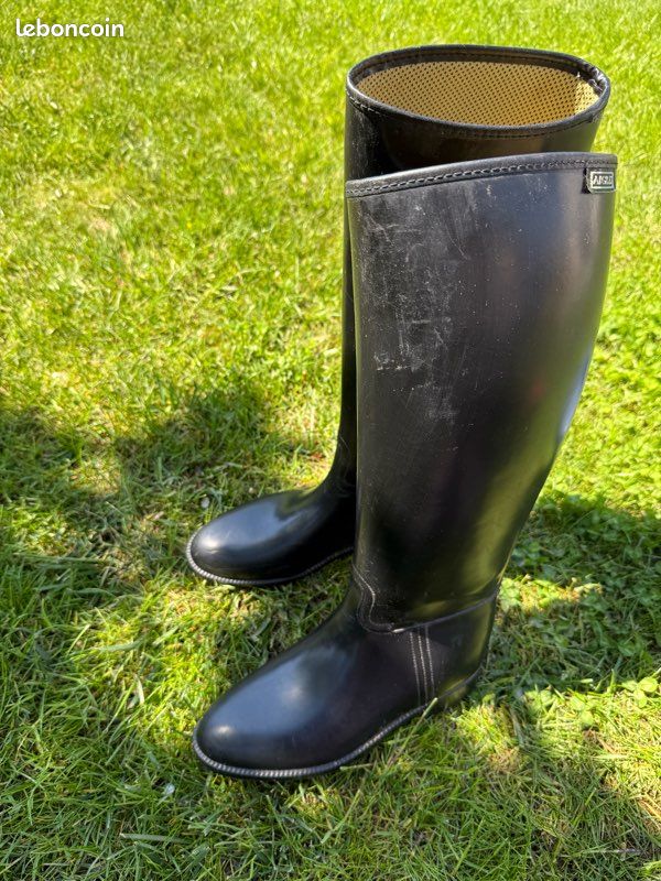 Bottes De Pluie D'équitation En Caoutchouc Noir Aigle - Taille 40 (UK 6.5) - Occasion Fonctionnelle