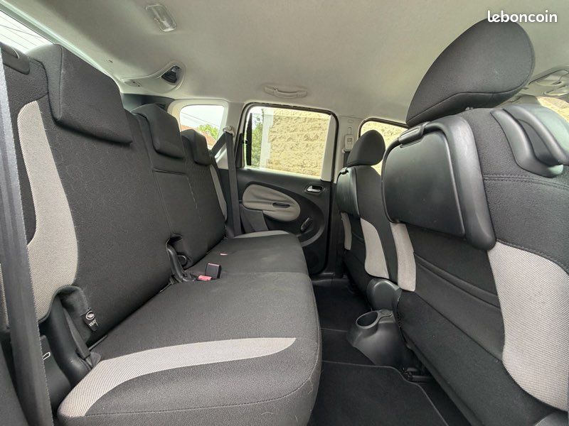 CITROËN C3 PICASSO 1.4 VTI 95CH ATTRACTION /Clim /Attelage (image 9)