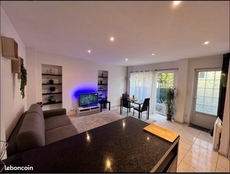 Appartement 1 pièce 26 m² · à Villejuif · 26 m² · 860 €/mois
