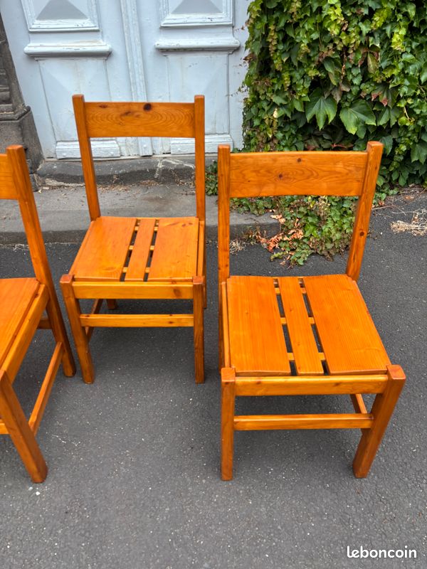Série de 4 chaises bois Charlotte Perriand 1960 (image 2)