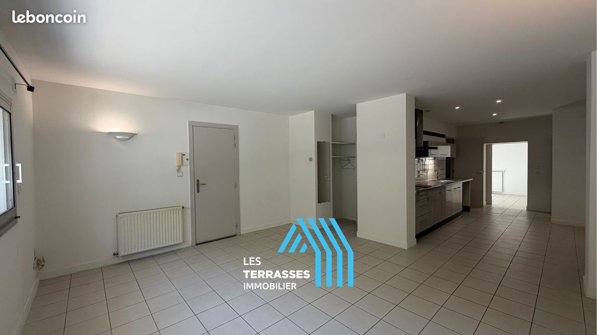 Appartement 2 pièces 48 m² · à Montélimar · 48 m² · 443 €