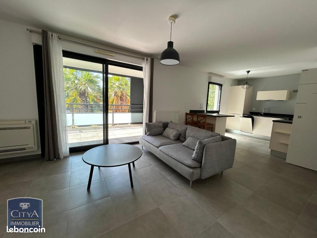 Appartement 2 pièces 53 m² · à Fréjus · 53 m² · 900 €