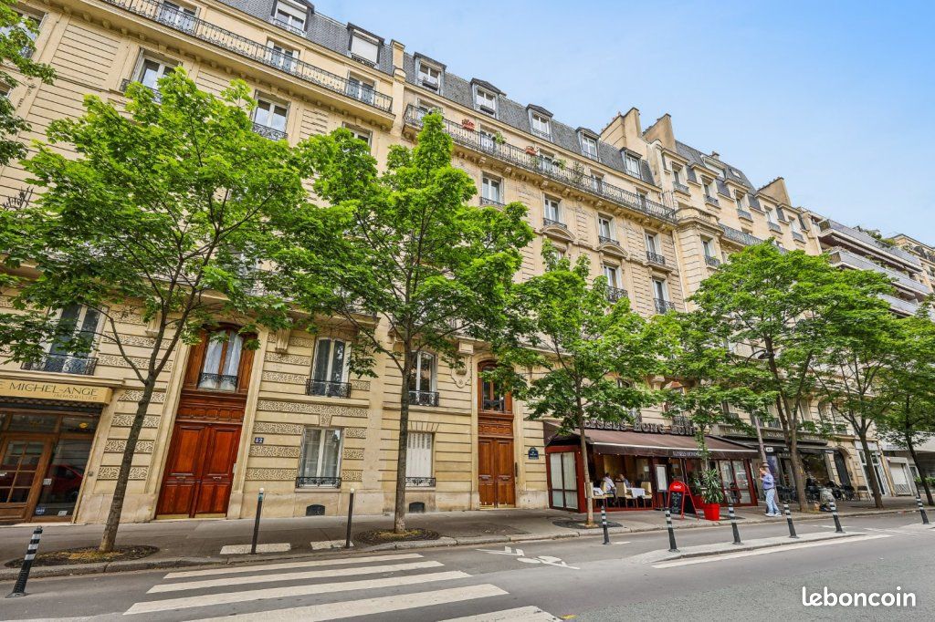Appartement 2 pièces 42 m² · à Paris · 42 m² · 398 000 €