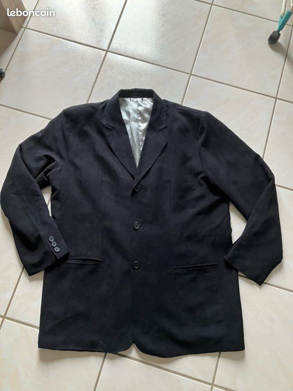 Veste noire (image 1)