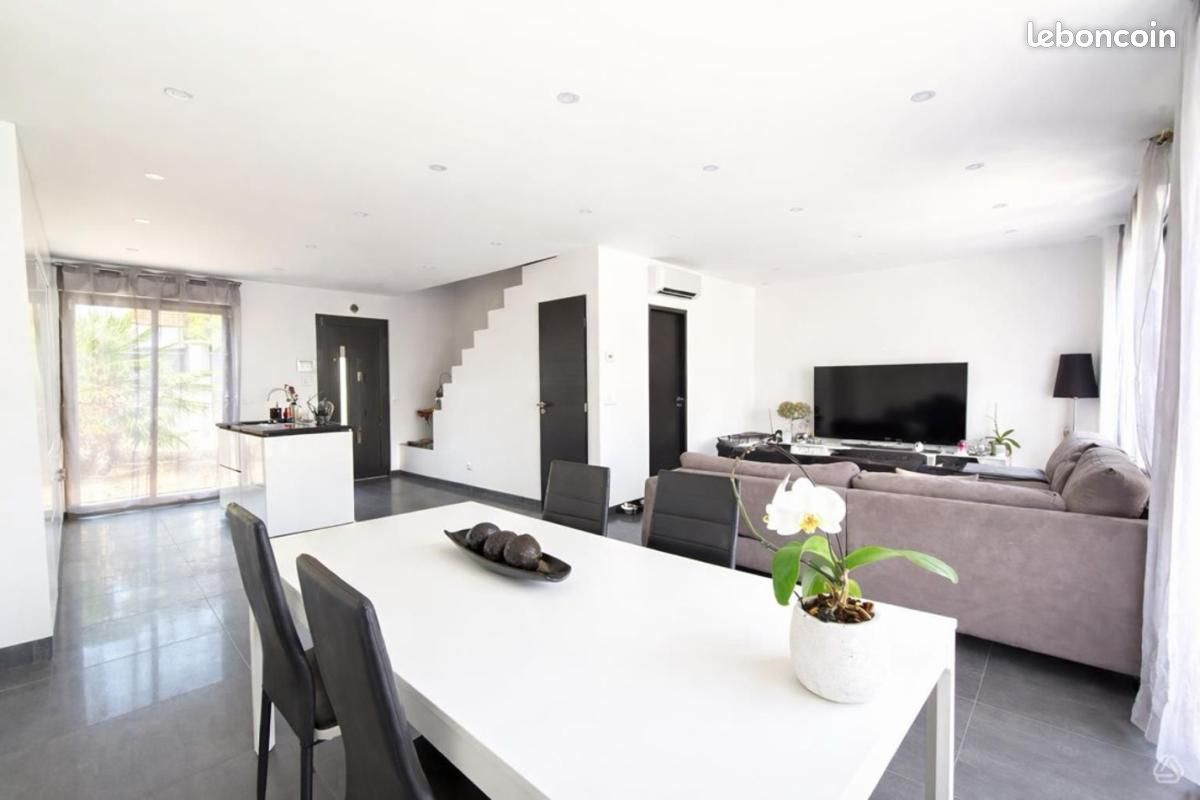 Maison 4 pièces 87 m² · à Villecresnes · 87 m² · 389 000 €