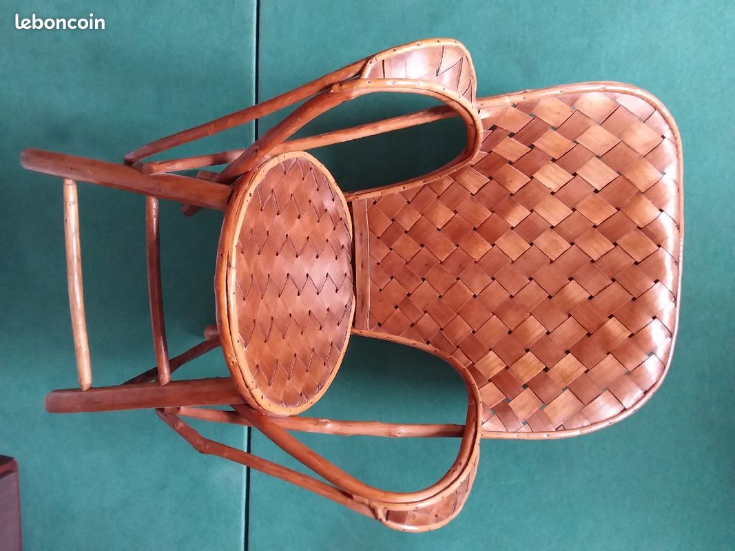 Fauteuil en bois et en écorces de châtaignier vintage (image 1)