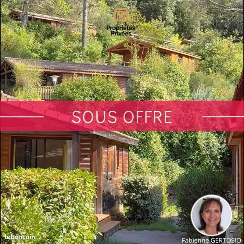Maison 3 pièces 34 m² · à Solliès-Toucas · 34 m² · 80 000 €