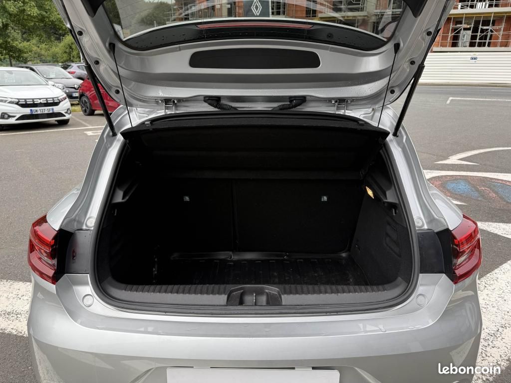 RENAULT CLIO 1.0 Tce - 90 V BERLINE Techno PHASE 1 (image 7)