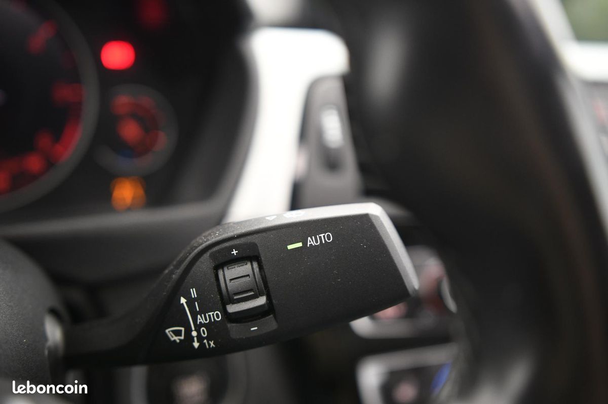 BMW SERIE 3 318dA M Sport Ultimate T.O/ATH/KEYLESS/CAM 360 (image 23)