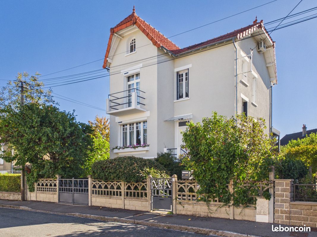 Maison 6 pièces 120 m² · à Guéret · 120 m² · 199 000 €