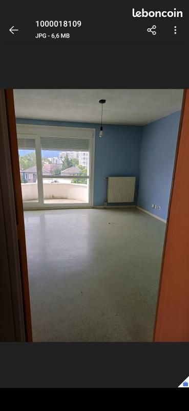 Appartement 1 pièce 33 m² · à Le Pont-de-Claix · 33 m² · 432 €/mois