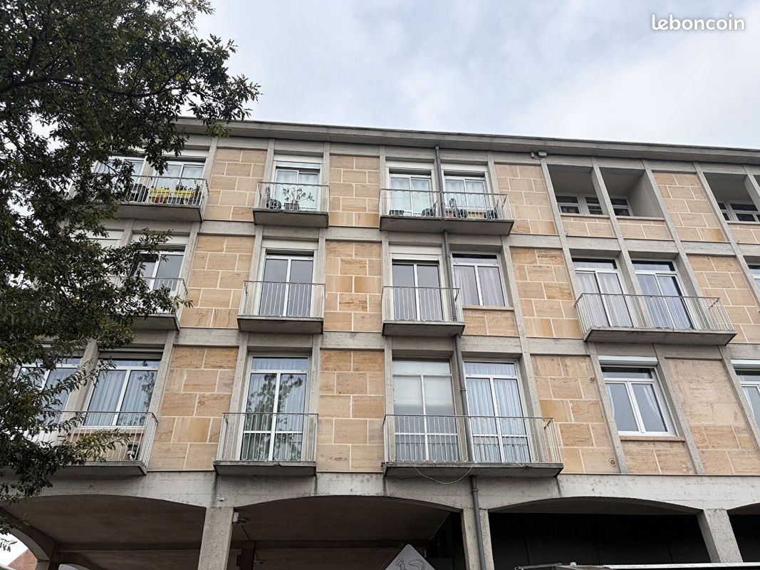 Appartement 4 pièces 95 m² · à Douai · 95 m² · 890 €/mois