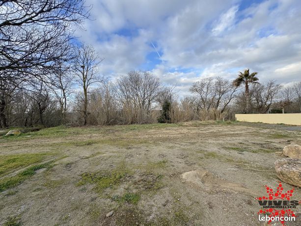 Terrain 2 pièces 537 m² LIGNAN SUR ORB