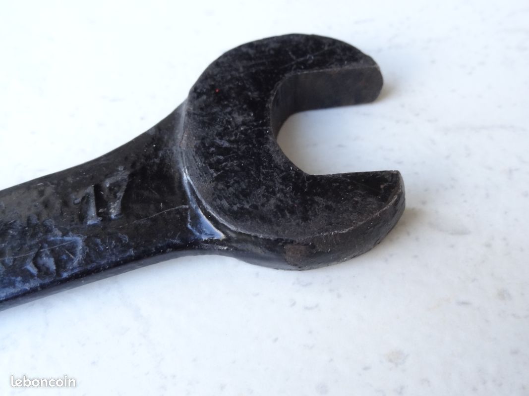 Clé Plate Ancienne RENAULT Pour Modèles 14/17 - Outillage Vintage De Garage, Occasion