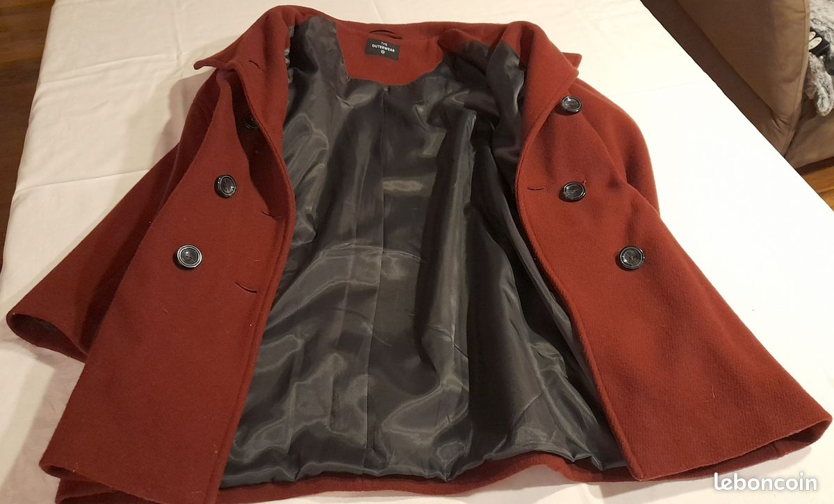 Longue veste grenat taille 42 (image 3)