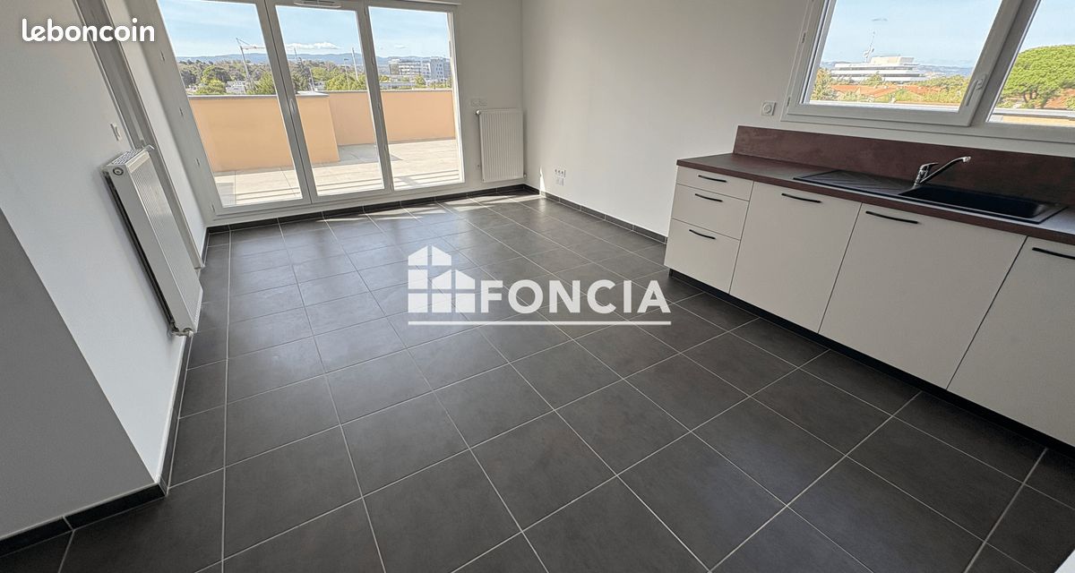 Appartement 4 pièces 77 m² · à Valence · 77 m² · 980 €/mois