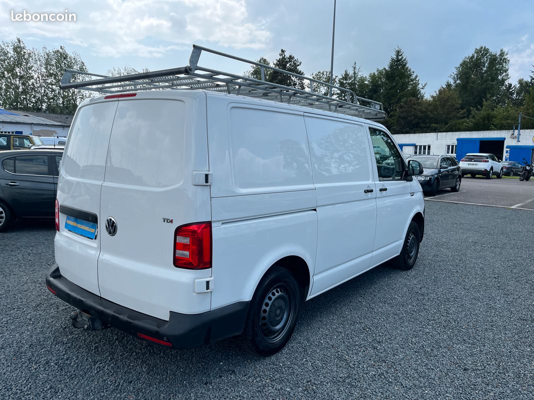 VOLKSWAGEN TRANSPORTER 2.0 TDI 150cv BUSINESS LINE (image 2)