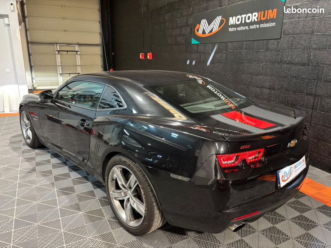 CHEVROLET CAMARO Coupé 6.2 V8 - 400CV 2012 - 45th ANNIVERSARY - PACK CARBONNE INTERIEUR - LIGNE SUR MESUR (image 3)
