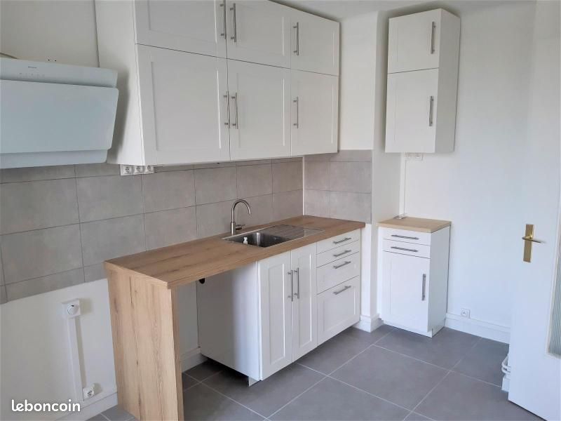 Appartement 4 pièces 68 m² · à Villefranche-sur-Saône · 68 m² · 799 €