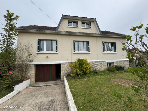 https://img.leboncoin.fr/api/v1/lbcpb1/images/fd/4d/cd/fd4dcd3c311ea9457fc8192afe1da2c4edaa1b73.jpg?rule=ad-image