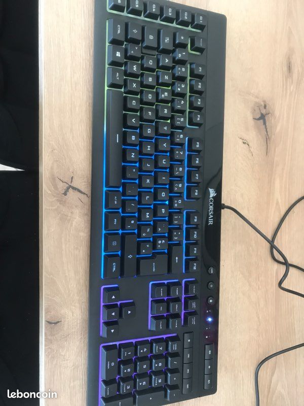 Clavier Corsair K55 RGB (image 3)