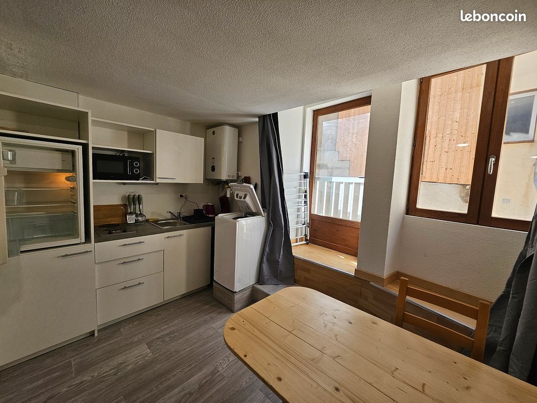 Appartement 1 pièce 17 m² · à La Côte-Saint-André · 17 m² · 360 €