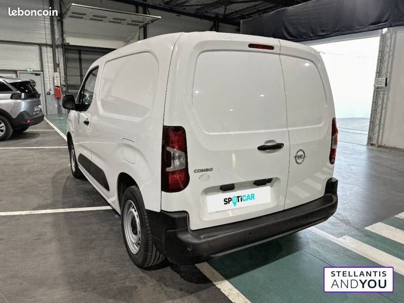 Opel Combo (30) CARGO 1.2 110 CH S/S L1H1 STANDARD PACK CLIM (image 5)
