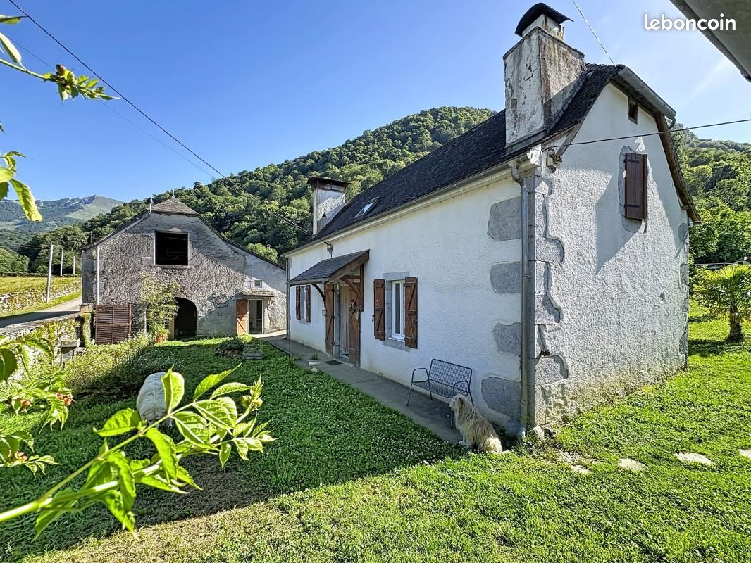 Maison 4 pièces 133 m² · à Louvie-Juzon · 133 m² · 250 000 €