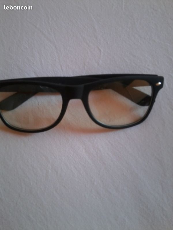 LUNETTE NOIR ENFANT (sans protection) (image 1)
