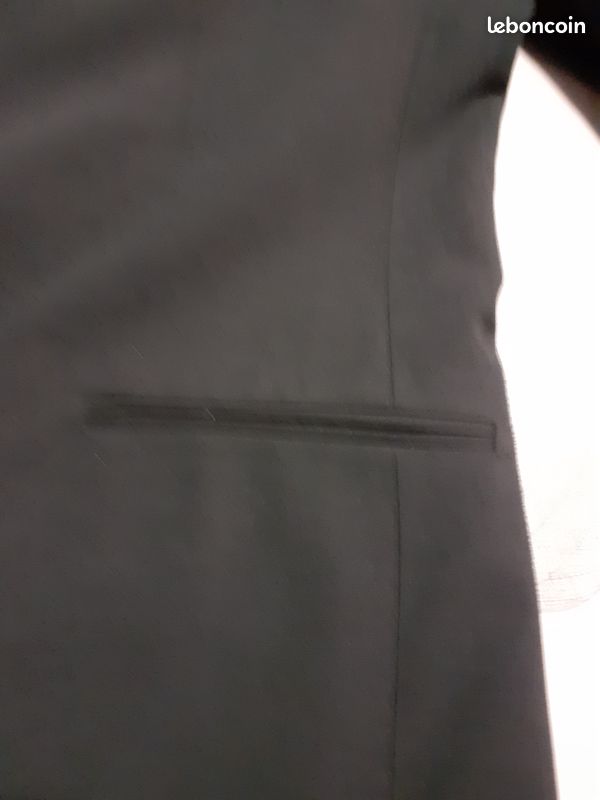 Veste Noire ZARA Taille 54 Pour Homme – Occasion En Très Bon état, Style Classique