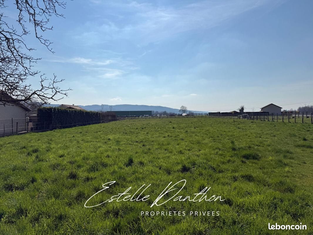 Terrain 1 617 m² Eydoche · 110 000 €