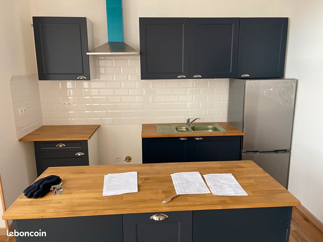 Appartement 3 pièces 50 m² · à Culan · 50 m² · 525 €/mois