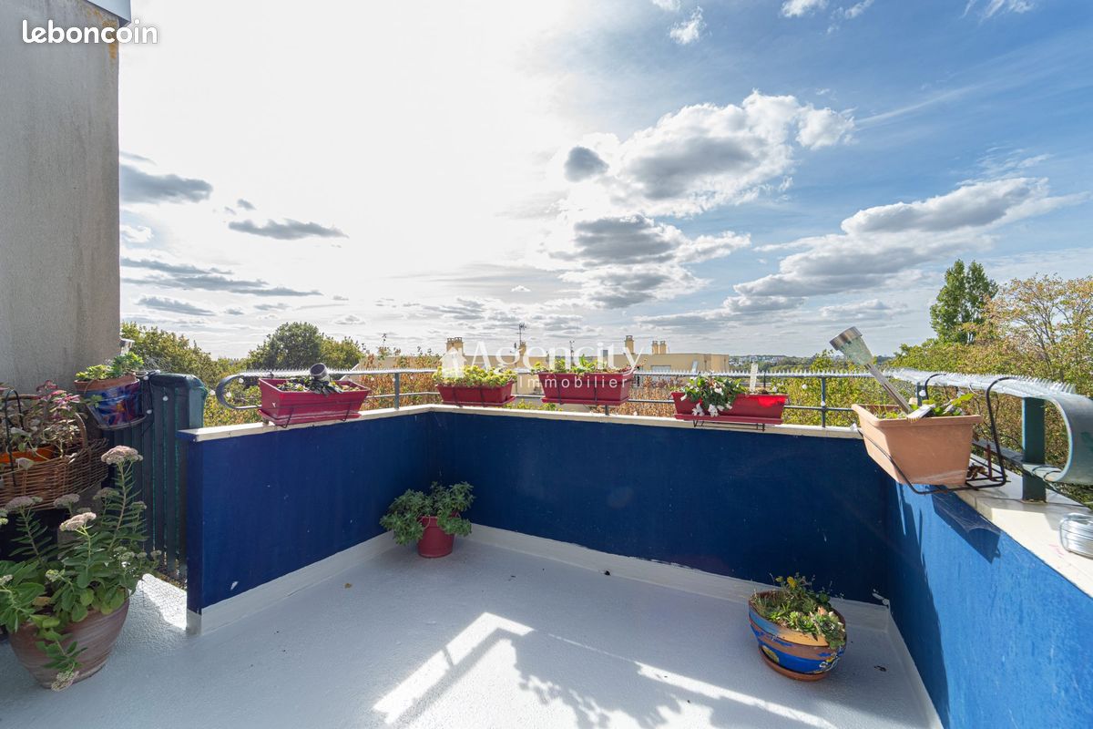 Appartement 4 pièces 83 m² · à Torcy · 83 m² · 215 000 €